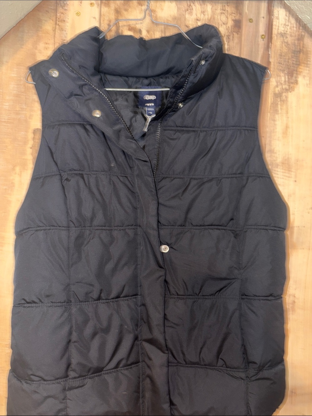 #154 GAP Black Quilted Puffer Vest